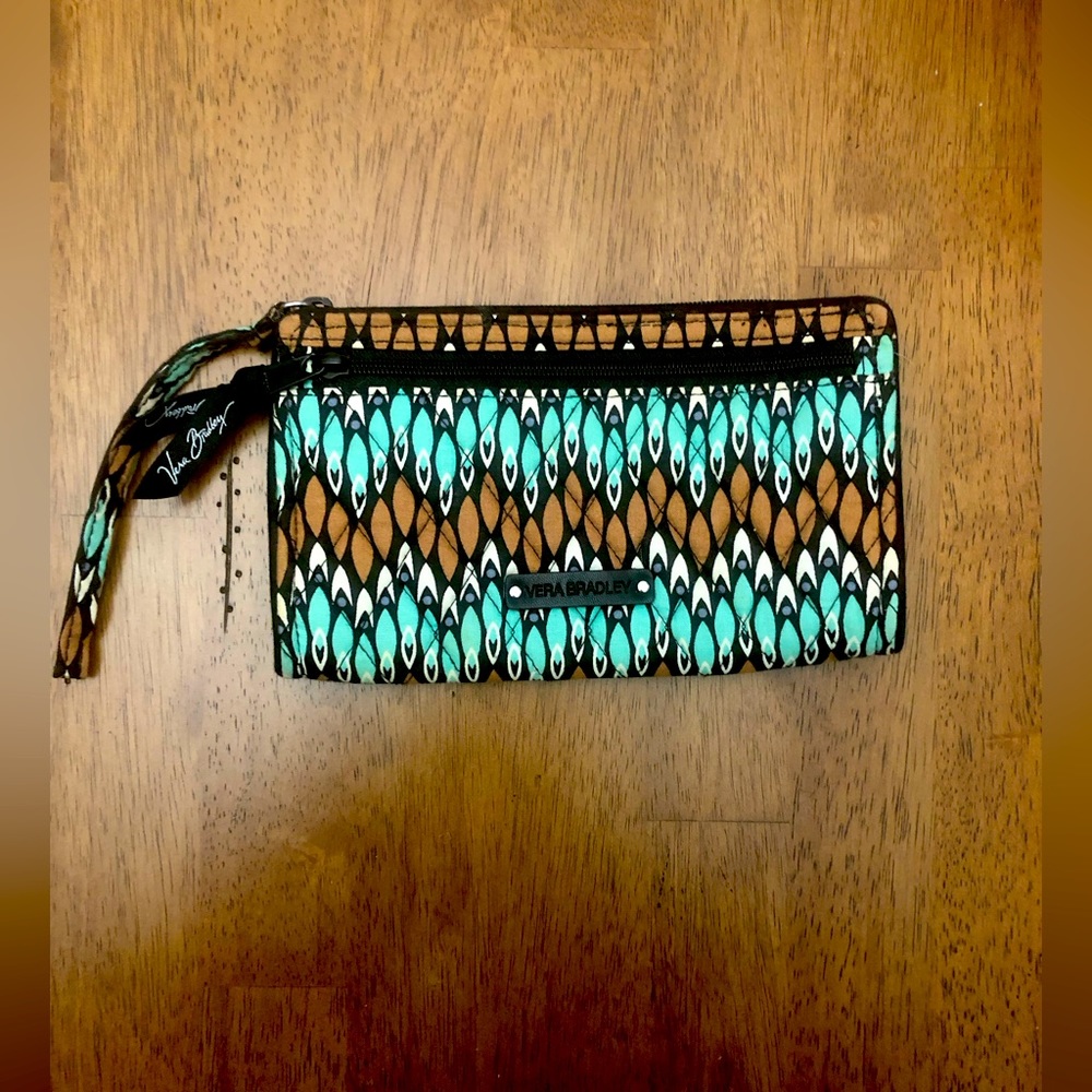 Vera Bradley Wristlet, EUC, 8x4.5
